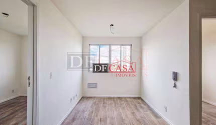Apartamento em Cangaíba