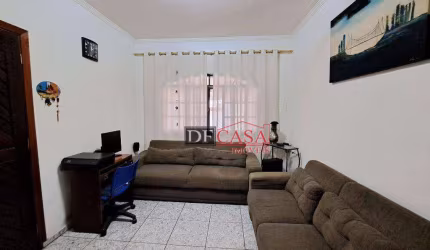 Sobrado em Vila Carmosina