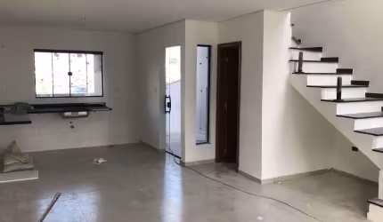 Casa em Vila Lavínia