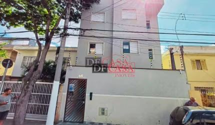 Apartamento em Vila Erna