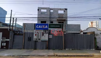 Apartamento em Vila Carrão