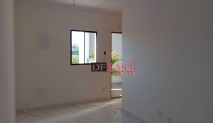Apartamento em Vila Ré