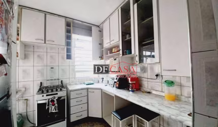 Apartamento em Artur Alvim