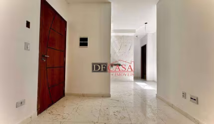 Apartamento em Cidade Antônio Estevão de Carvalho