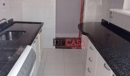 Apartamento em Vila Santana