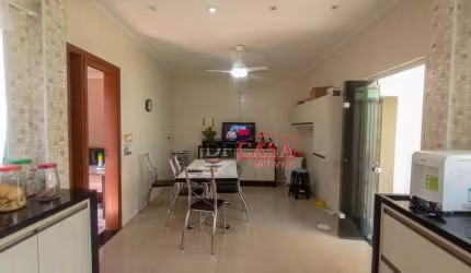 Casa em Vila Laís