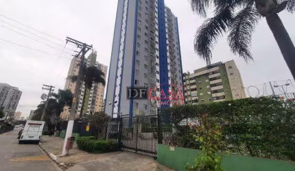 Apartamento em Chácara Califórnia