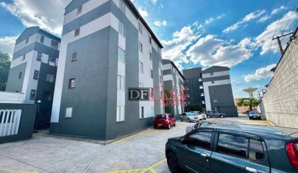 Apartamento em Conjunto Residencial José Bonifácio