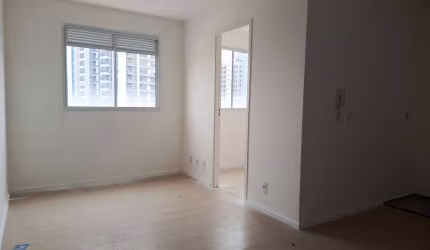 Apartamento em Chácara Seis de Outubro