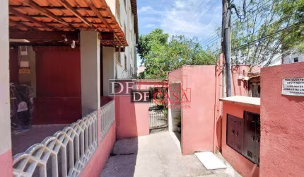 Apartamento em Parada XV de Novembro