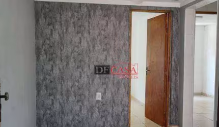 Apartamento em Conjunto Habitacional Juscelino Kubitschek
