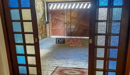 Sobrado em Vila Correa