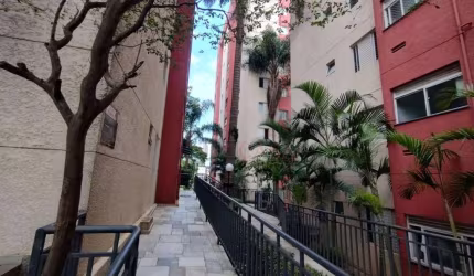 Apartamento em Vila Talarico