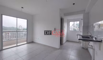 Apartamento em Vila Carmosina