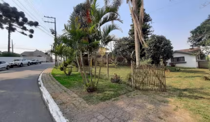 EXCELENTE TERRENO NO CENTRO DE PINHAIS
