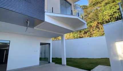 Casa Geminada Duplex Alto Padrão, 3Quartos, sendo 1 Suite -