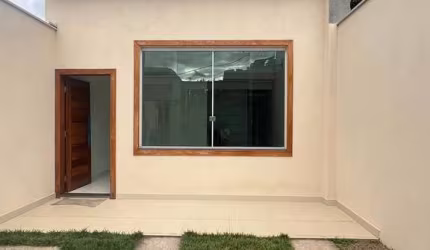 Casa Geminada 3 quartos sendo 01 suíte - Residencial Bethânia - CÓD 934