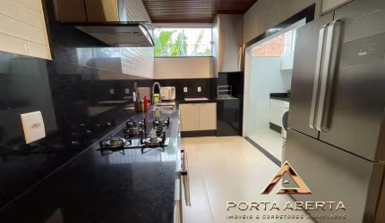 Casa Geminada Triplex - 3 Suites - Belvedere - COD 935