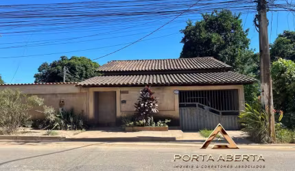 Casa de 2 Quartos - Santa Terezinha - COD 1110