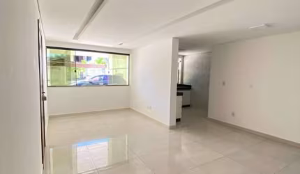 Apartamento Térreo à Venda no Bairro Caravelas – COD 1112