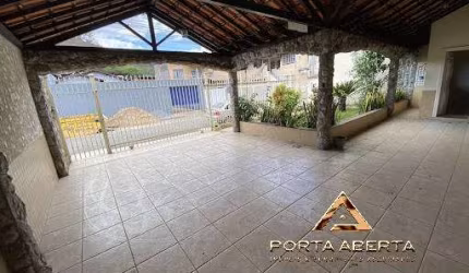 Casa no Amaro Lanari com 4 quartos - Cod. 1166