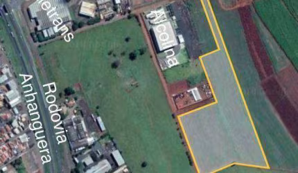 Área à venda, 68000 m² por R$ 20.400.000,00 - Distrito Industrial - Cravinhos/SP