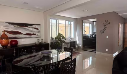 Casa com 3 dormitórios/Suítes à venda, 195 m²  - Vila do Golf - Ribeirão Preto/SP