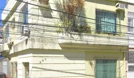 Casa - Padrão, para Venda em Ilhéus/BA