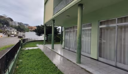 Casa - Padrão, para Venda em Ilhéus/BA