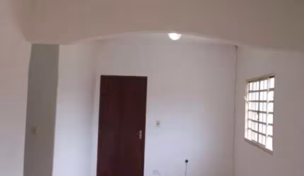 CASA ZONA LESTE SOZINHA NO TERRENO 3 QUARTOS ÓTIMO VALOR