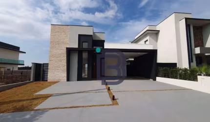 Casa a venda no condomínio Gran Ville