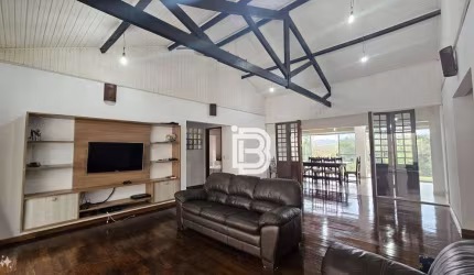 Vende Chácara 3 Quartos no Guacuri - Itupeva/SP