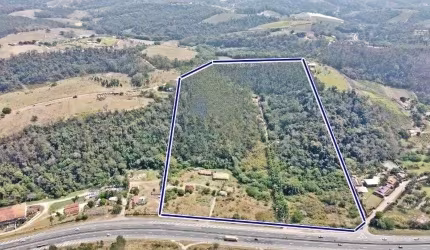Área à venda no- Jardim Tarumã - Jundiaí/SP - Excelente para Turismo Rural