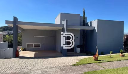 Vende Casa Condomínio Villagio Paradiso