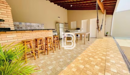 Casa TERREA com 3 dormitórios à venda, 240 m² por R$ 1.150.000 - Vila Rio Branco - Jundiaí/SP
