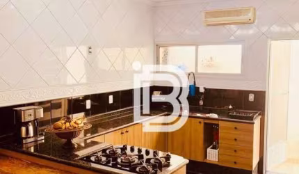 Casa TERREA com 3 dormitórios à venda, 141 m² por R$ 725.000 - Jardim Danúbio - Jundiaí/SP