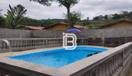 CHÁCARA À VENDA EM ATIBAIA COM 1.000m²