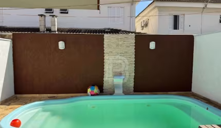 Casa para locação no condomínio Thina, no bairro Medeiros, em Jundiaí.