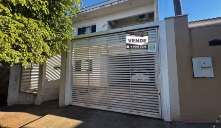 Sobrado com 200 m² de construção - Jardim Paulista III em Maringá