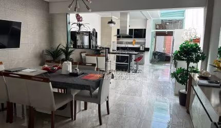 Sobrado à venda, 5 quartos, 5 suítes, 6 vagas, Jardim - Santo André/SP