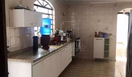 Sobrado à venda, 4 quartos, 3 vagas, Vila Camilópolis - Santo André/SP