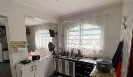 Casa à venda, 2 quartos, 2 suítes, 3 vagas, Jardim Las Vegas - Santo André/SP