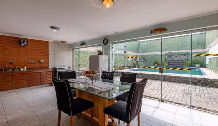 Casa com 3 dormitórios à venda, 336 m² por R$ 1.950.000,00 - Santa Maria - Santo André/SP