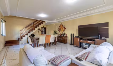 Sobrado com 3 dormitórios, 288 m² - venda por R$ 750.000,00 ou aluguel por R$ 7.667,00/mês - Vila Eldízia - Santo André/SP