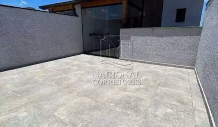 Linda cobertura sem condomínio à venda no Camilópolis – 94m², 2 dormitórios, elevador e cobertura fechada