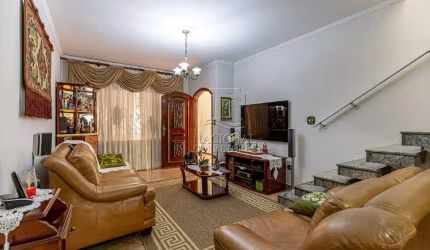 Sobrado à venda, 3 quartos, 2 vagas, Parque Novo Oratório - Santo André/SP