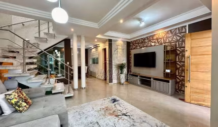 Sobrado de alto padrão à venda no Parque Jaçatuba – 212m², 4 dormitíorios e área gourmet