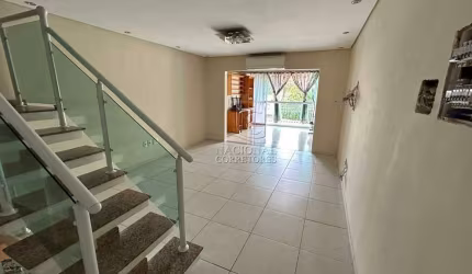 Sobrado com 3 suítes, 139m² para locação na Vila Camilópolis - Santo André/SP