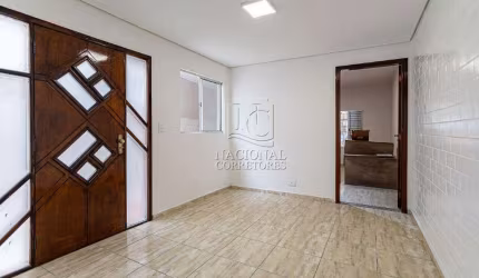 Casa à venda, 2 quartos, 1 suíte, 2 vagas, Vila Lutécia - Santo André/SP