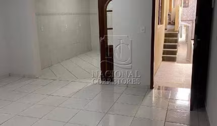 Sobrado para aluguel, 2 quartos, Jardim Santo Antônio - Santo André/SP